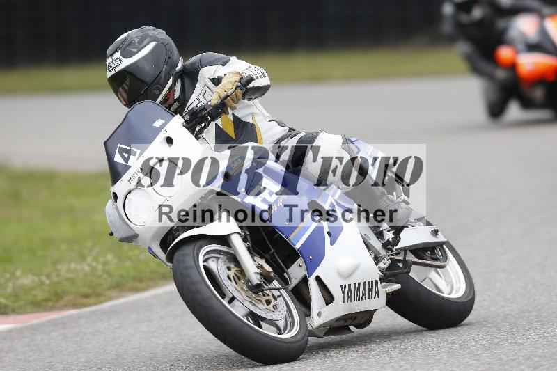 /Archiv-2024/70 16.09.2024 Plüss Moto Sport ADR/Einsteiger/4